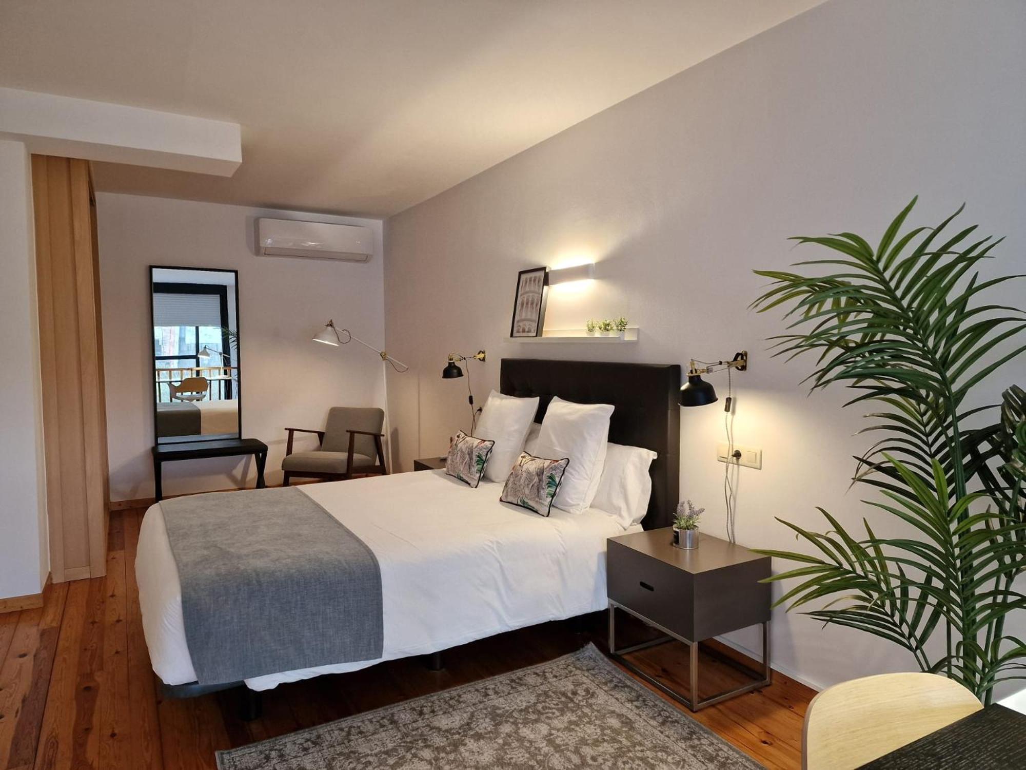Apartamentos Ciudad Santiago San Giacomo di Compostella Esterno foto