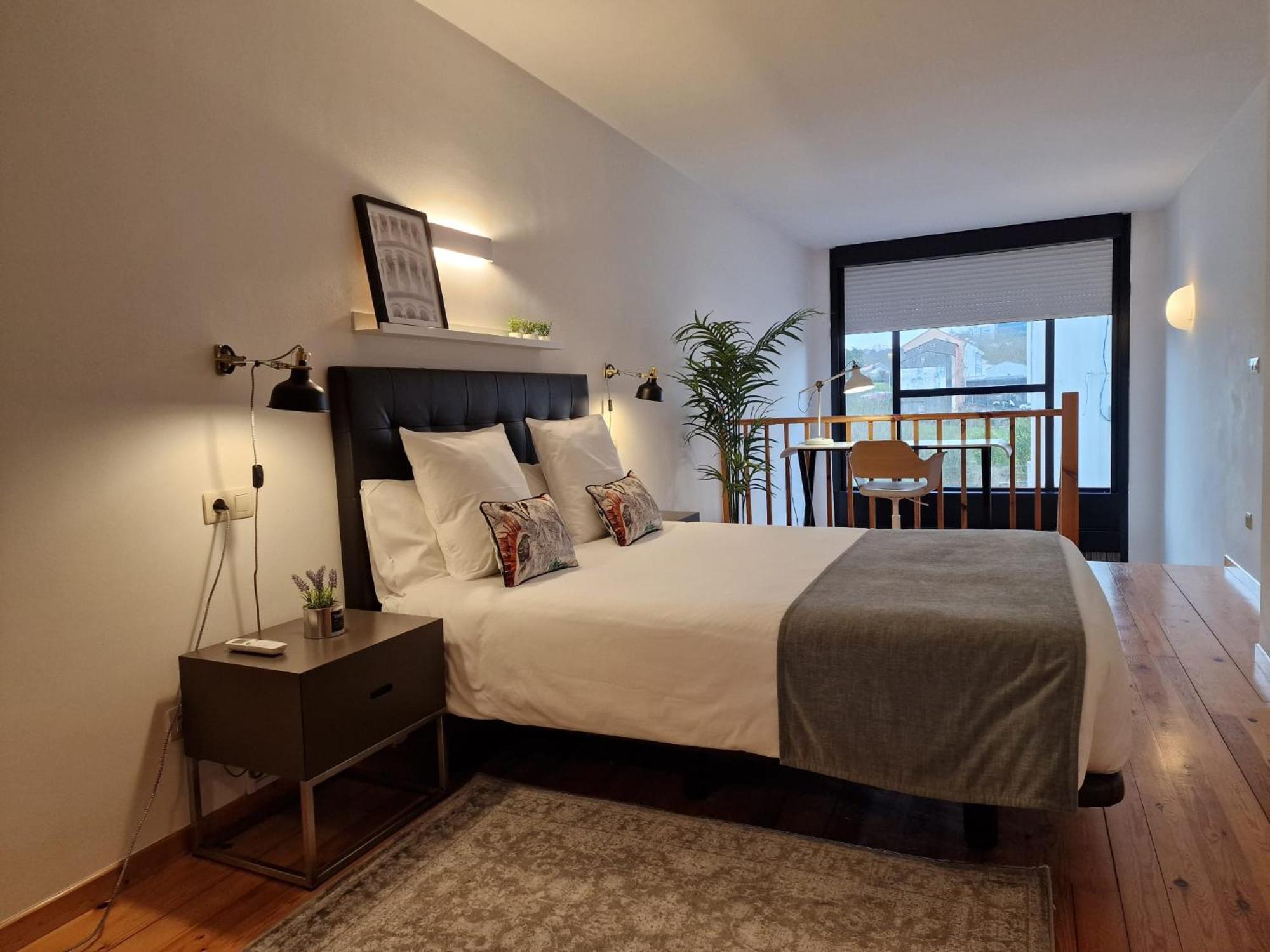 Apartamentos Ciudad Santiago San Giacomo di Compostella Esterno foto