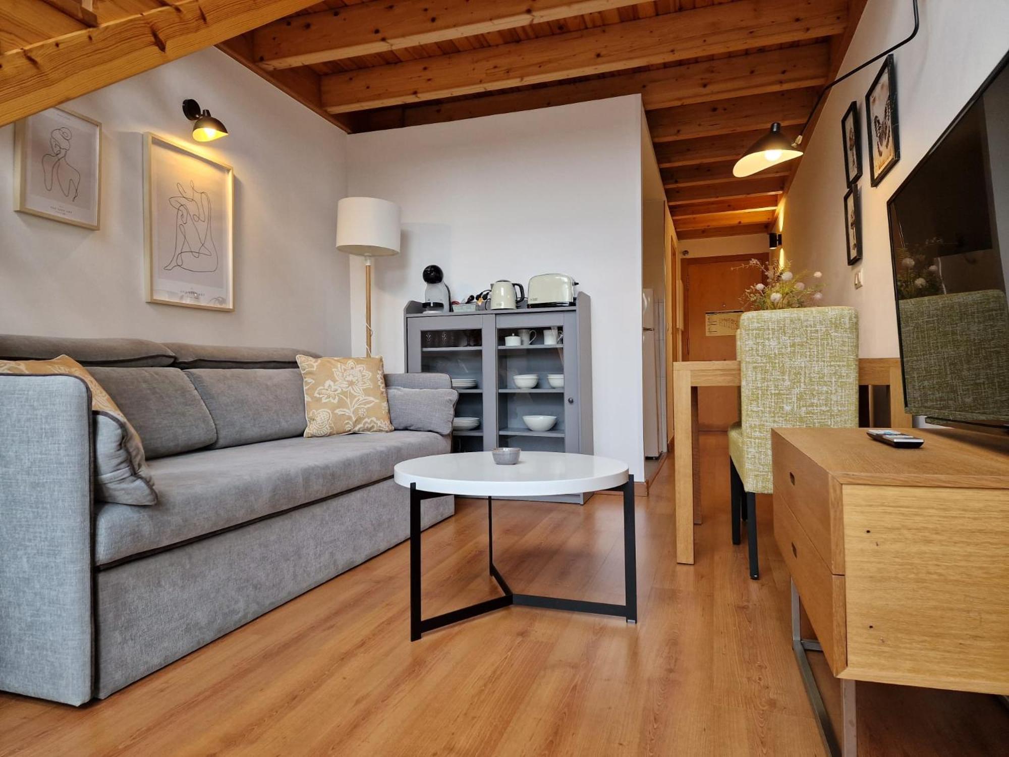 Apartamentos Ciudad Santiago San Giacomo di Compostella Esterno foto